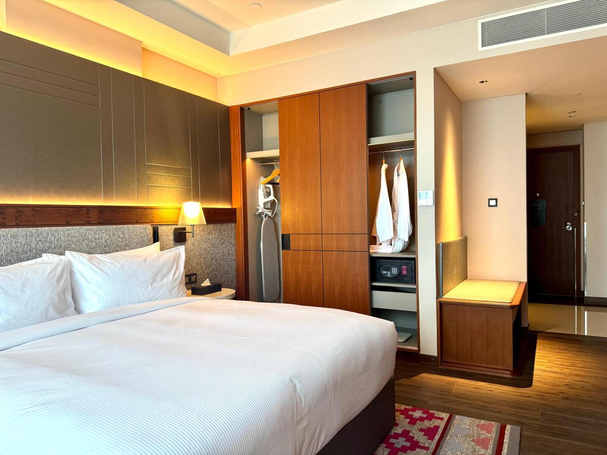 Palm Springs Hotel ดิลี ภายนอก รูปภาพ